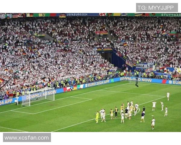 今晚足球比赛激情四溢各队争辉谁将捧起冠军奖杯让我们共同见证精彩瞬间