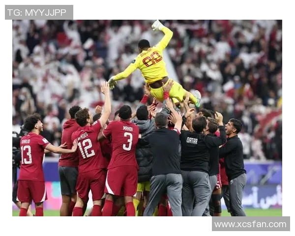 中国与卡塔尔足球对决精彩回顾与赛后分析全景展现